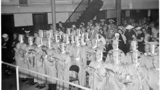 parishioners-Teterycz-school_1959-Graduation-Mass-2